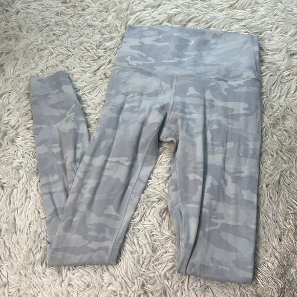 Lululemon Wunder Under High-Rise Tight 28" *Luxtreme Incognito Camo Jacquard - Picture 1 of 5